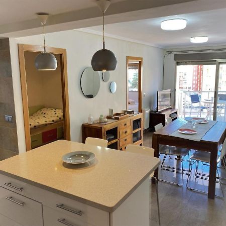Renovated Apartment Steps Away From The Beach กูลเญรา ภายนอก รูปภาพ
